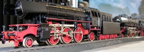 M3097-lokomotiv DB 23014